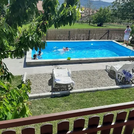 فيلة Teja-seosko Turisticko Domacinstvo