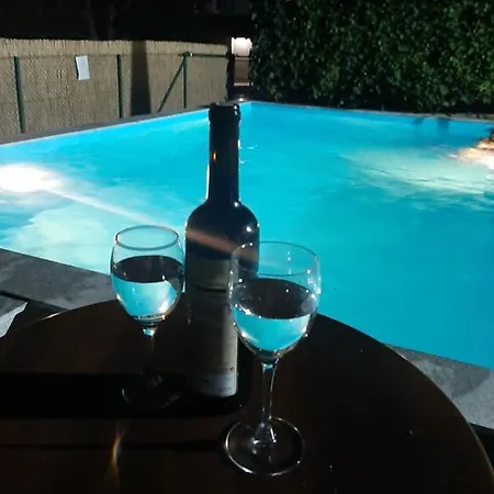 Teja-seosko Turisticko Domacinstvo فيلة *