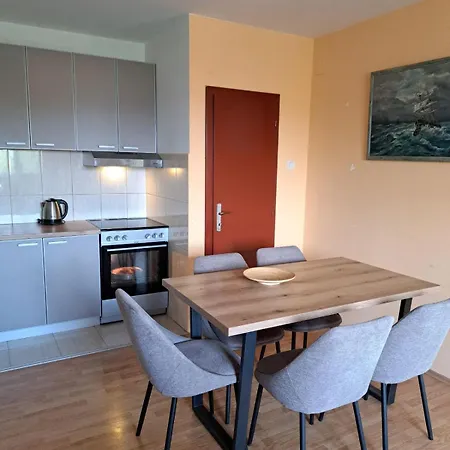 Teja-seosko Turisticko Domacinstvo فيلة