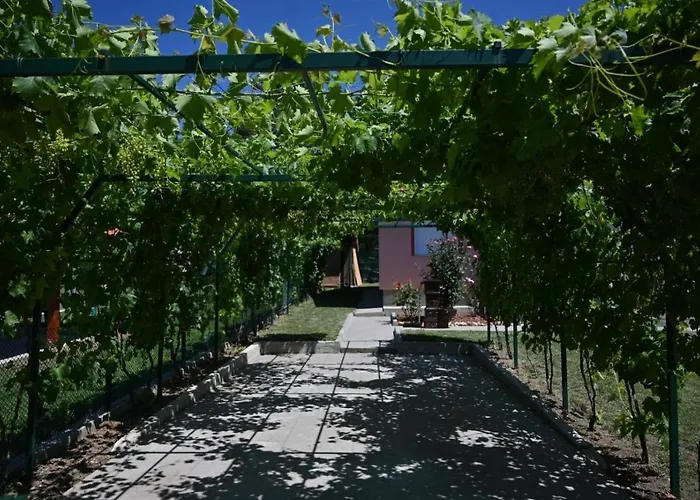 Teja-seosko Turisticko Domacinstvo