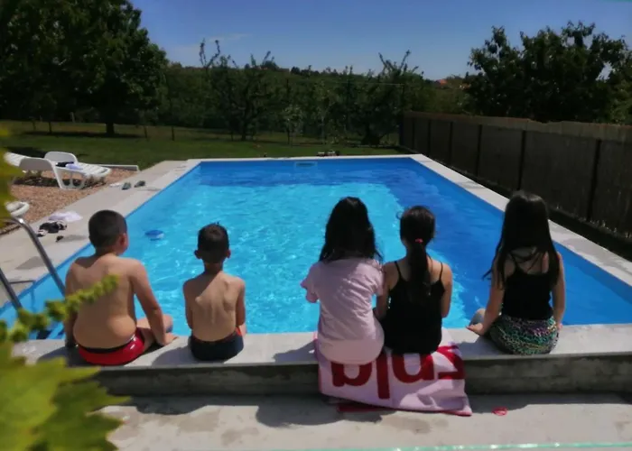 Teja-seosko Turisticko Domacinstvo Villa